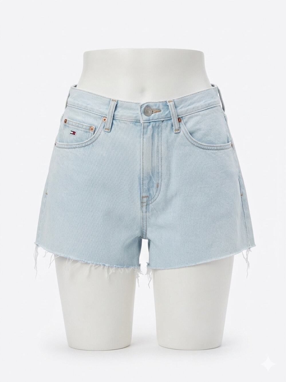 NWT Tommy Hilfiger Jeans 29 Light Wash Denim Cut Off High Rise Hot Pant Shorts